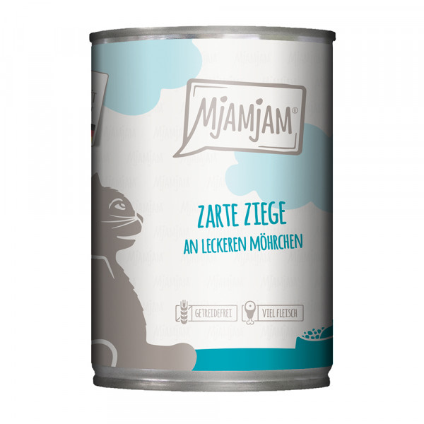 MjAMjAM zarte Ziege an leckeren Möhrchen